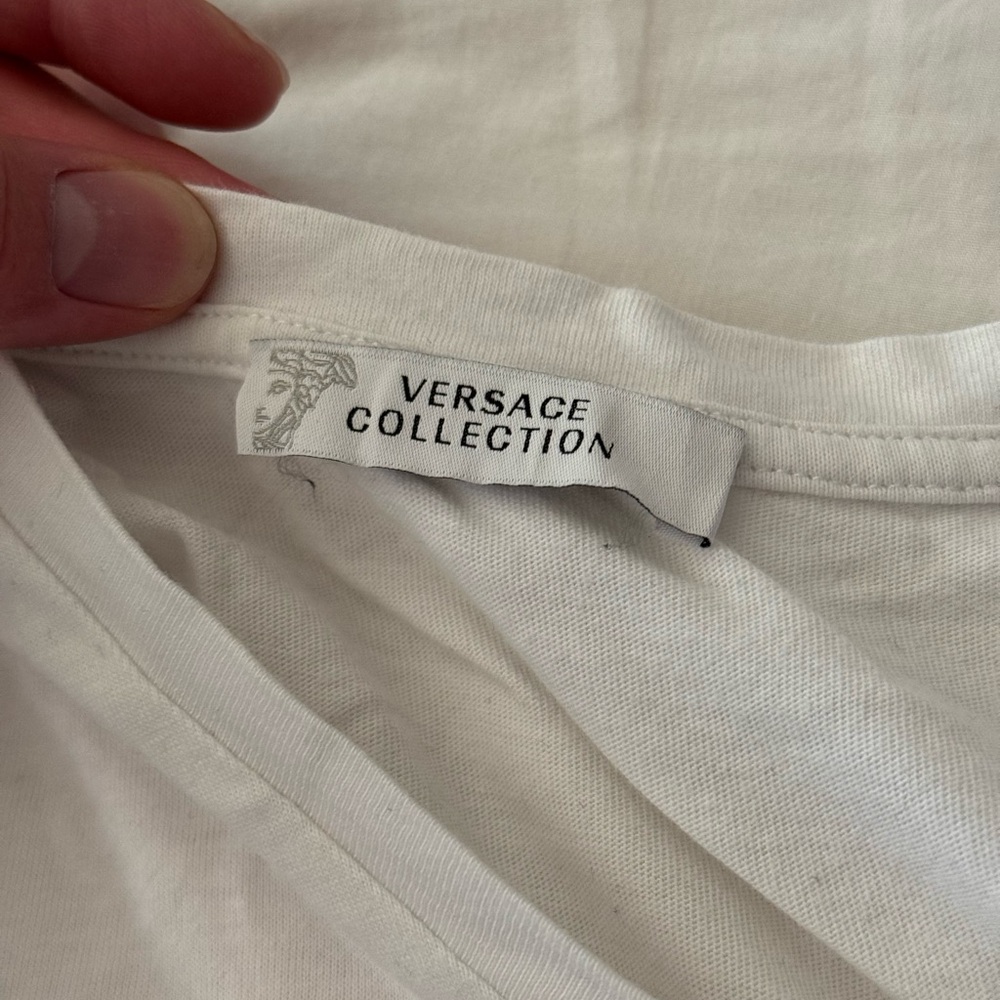 Versace tee - Picture 2 of 5
